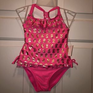 Girls swimsuit